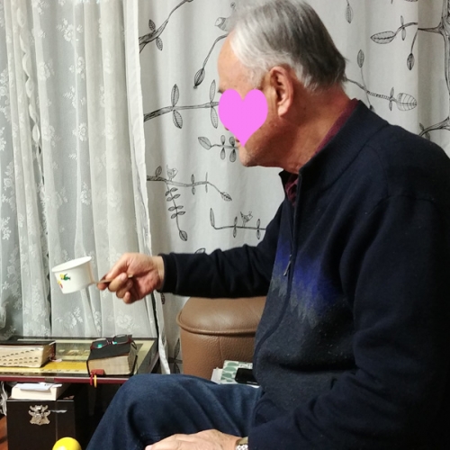 스폰지 공 놀이 컵