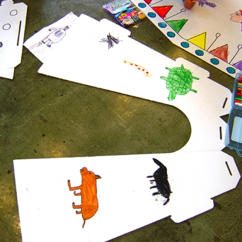 종이로 만든 인디언 집 피티