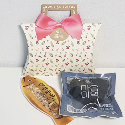 하트미역1+잡곡굴비1(반달상자_블로렌스/꽃) 답례품