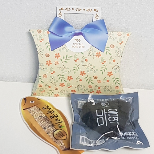 하트미역1+잡곡굴비1(반달상자_블로렌스/꽃) 답례품