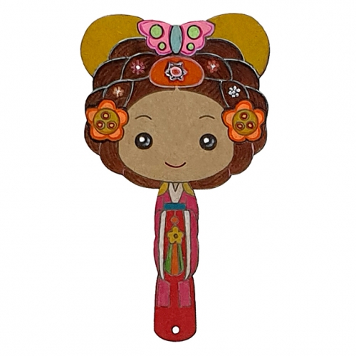 [키즈킹] 전통 손거울 만들기/한복 입은 아이2