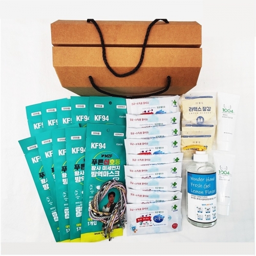 의약외품 국내산 KF94 MB필터 덴탈 마스크 코로나 방역 손소독제 키트 기프트박스2