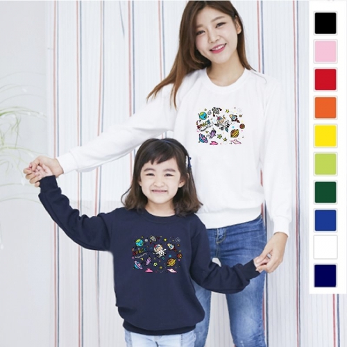 국내산 고급 특양면 맨투맨 아트 티셔츠_우주여행(아동/성인)