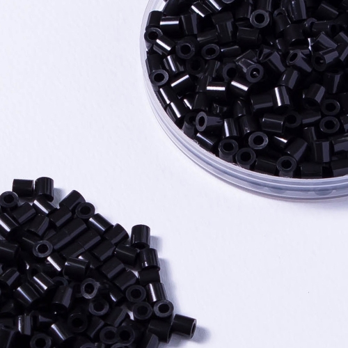 컬러비즈 12색 패키지 5x5mm (검정색, 빨강색, 흰색, 파랑색, 초록색, 노랑색, 핑크색, 하늘색, 살구색, 밝은녹색, 보라색, 진핑크 )