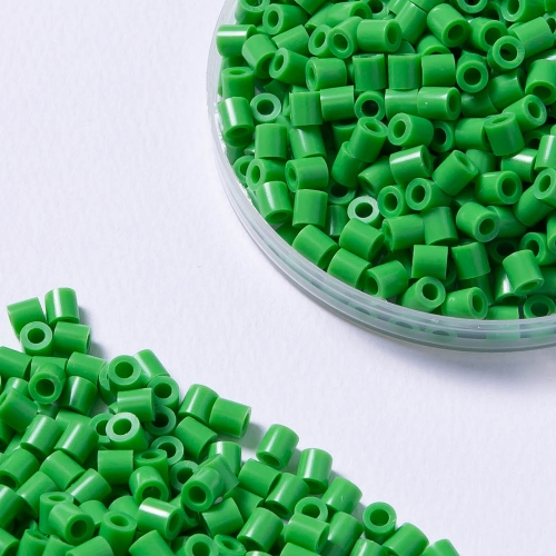 컬러비즈 12색 패키지 5x5mm (검정색, 빨강색, 흰색, 파랑색, 초록색, 노랑색, 핑크색, 하늘색, 살구색, 밝은녹색, 보라색, 진핑크 )