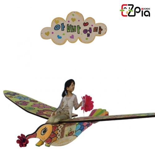 꽃을 물고 온 새_모빌