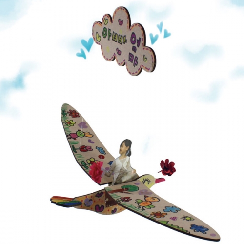 꽃을 물고 온 새_모빌