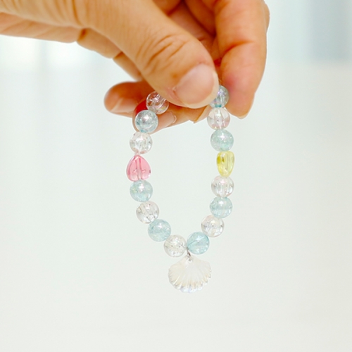 오로라 조개 투명 팔찌