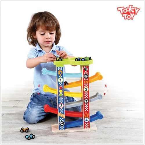 투키토이 미끄럼틀타워 대