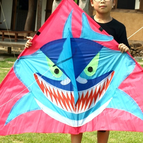 연날리기시리즈/상어연(190cm)