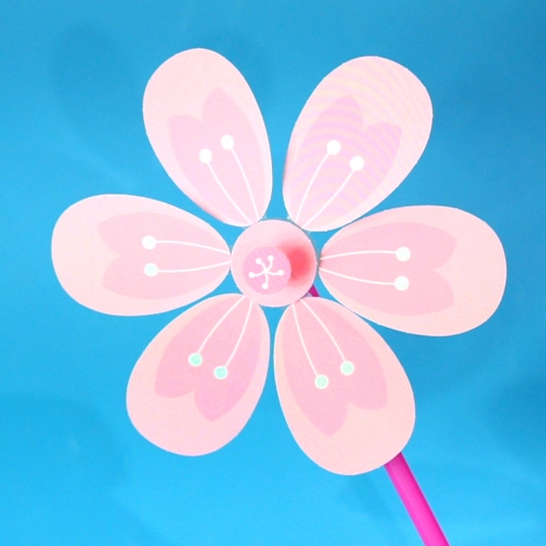 차이의 놀이 가을 다람쥐 바람개비 / 수박 바람개비 / 벚꽃 바람개비 / 세계 랜드마크 바람개비 / 우주 행성 바람개비 / 동물 환경보호 바람개비 (1인용, 날개 종이 재질)