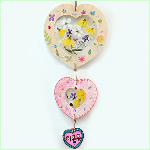 하트 나무 리스 모빌