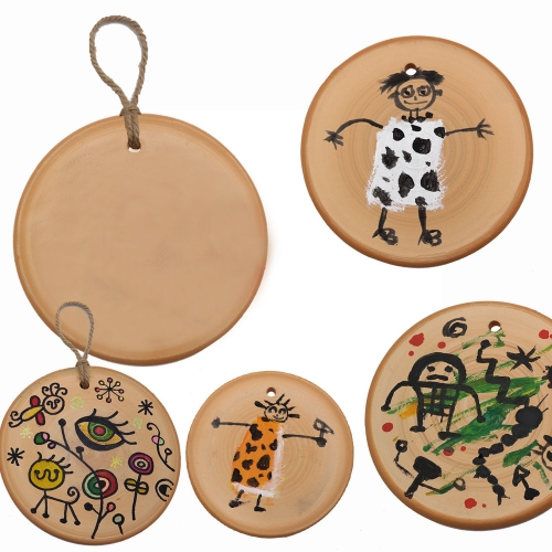 소망이 담긴 흙벽화 그리기