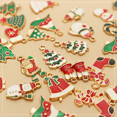 크리스마스 팔찌 2종(메탈장식or벨벳 곰)