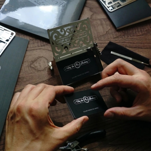 [Maskot Almacen] 메탈 메카니칼 조립 모델 (Perfecto Card Case)