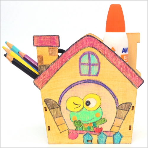 개구리 집 연필 꽂이
