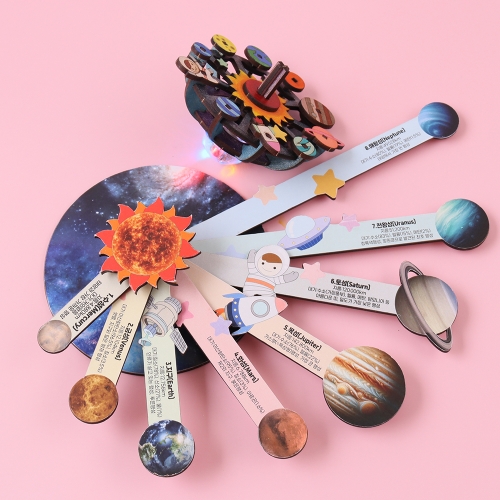 [아이디몬] 우드 DIY 우주팽이&태양계 세트 초등 과학 만들기 조립 키트(LED버튼식 조명,스티커포함)