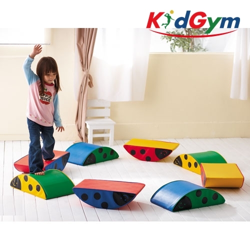 [키드짐] 애벌레와무당벌레