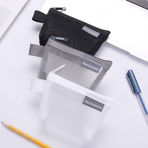 [아트필드] 미니 삼각 매쉬 파우치