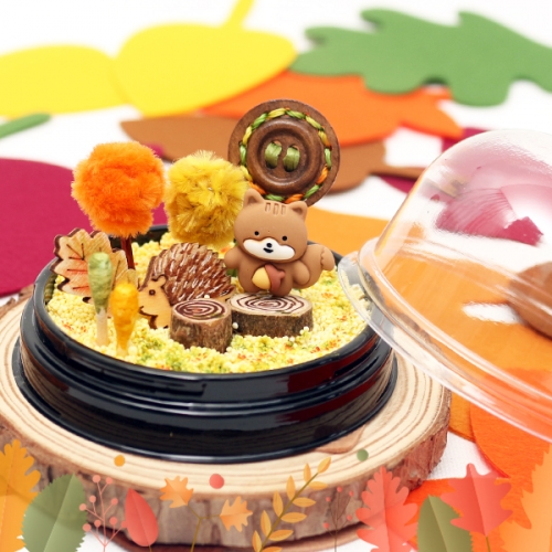 가을 숲 속 다람쥐 미니어쳐