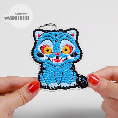 케데헌 더피 푸른 호랑이 보석십자수 키링 만들기