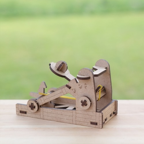 모또 나무 투석기