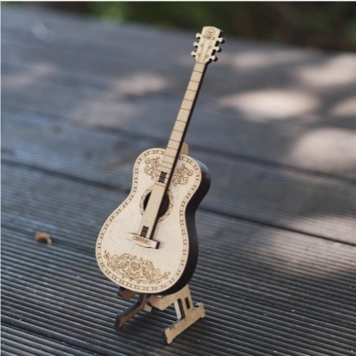 모또 나무 통기타