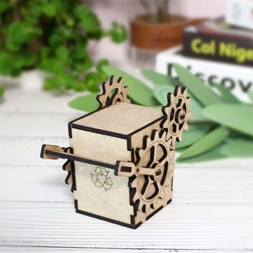 모또 나무 톱니바퀴 보관함