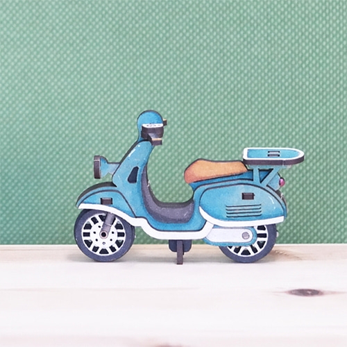 모또 나무 스쿠터