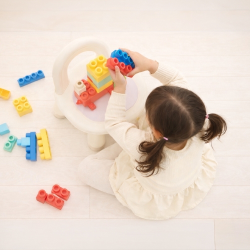 아이소파 아치움 체어 ACH100 어린이집 유아 책상의자 미니 플라스틱 어린이 독서 의자